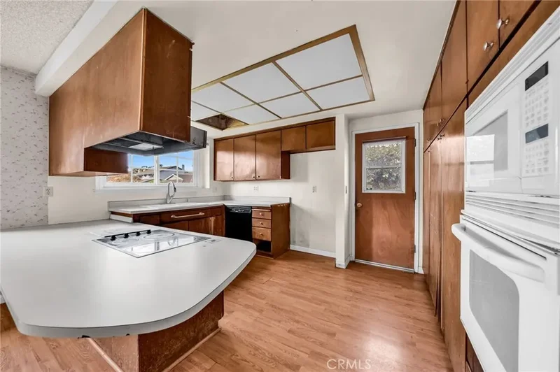 16672 Lovell, Huntington Beach, CA, 92647, USA, Huntington Beach, California, United States. - Photo 13