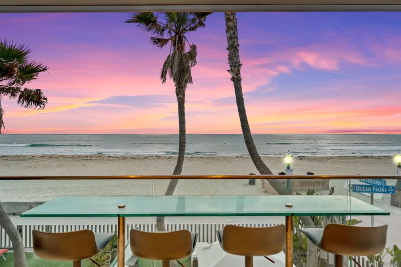 2999 Ocean Front Walk 2, San Diego, California, United States. - Photo 24