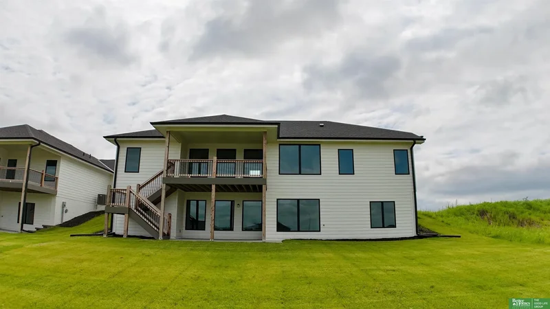 5430 N 212 Avenue, Elkhorn, NE 68022, Omaha, Nebraska, United States. - Photo 29