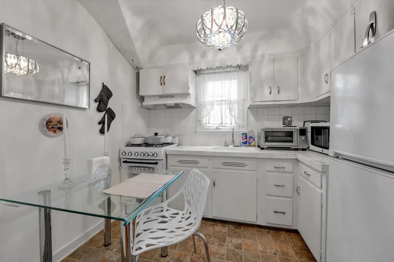 97-22 72nd Drive, Forest Hills, NY 11375, New York, New York, United States. - Photo 17