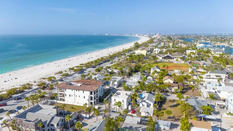 108 14TH AVENUE #3, St. Pete Beach, Florida, United States. - Photo 33