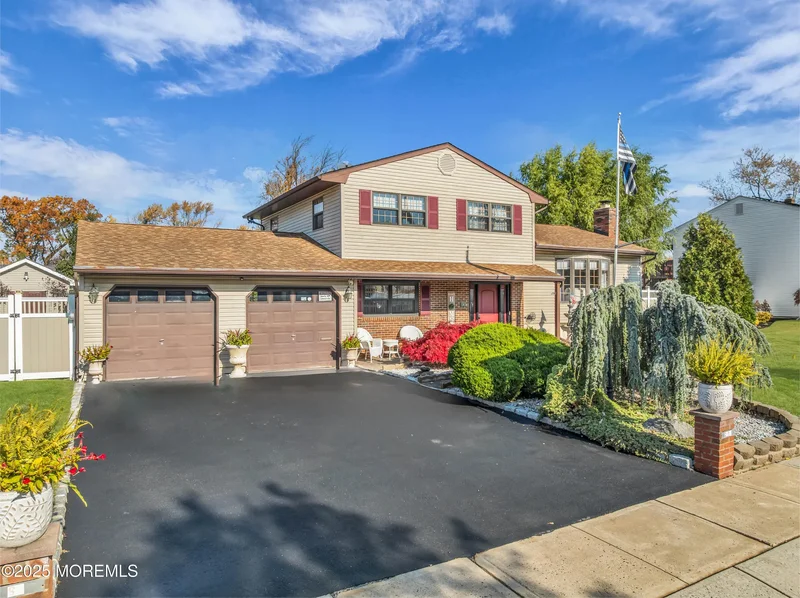 Residential Parlin