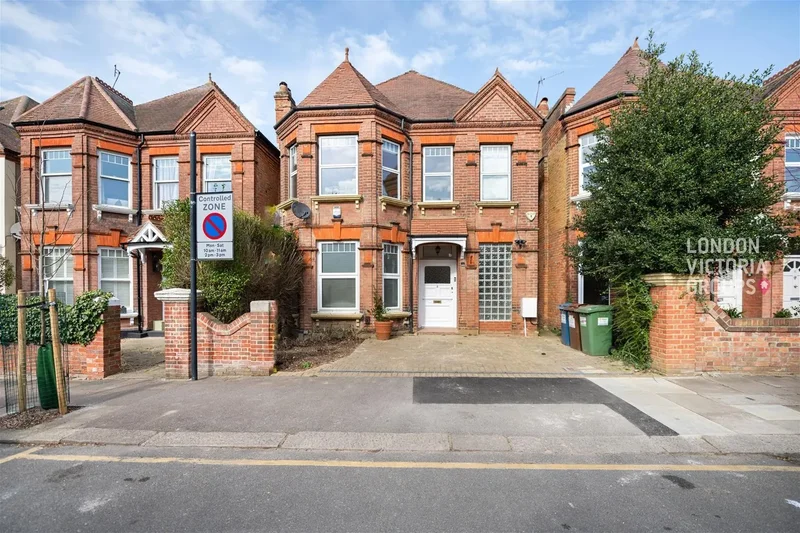 Butler Avenue, Harrow