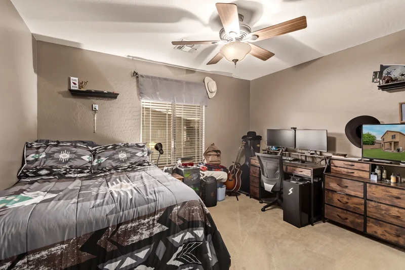 8335 W Maya Drive , Peoria, AZ 85383, Peoria, Arizona, United States. - Photo 33