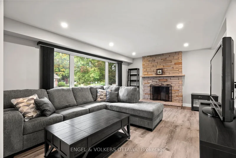 20 Gary Avenue, Ottawa, Ontario, Canada. - Photo 2