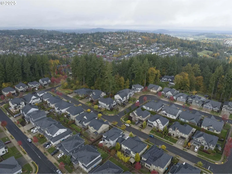 15398 SE Clark St, HappyValley, OR 97086, Happy Valley, Oregon, United States. - Photo 45