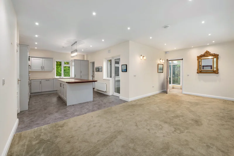 Chartwell Douglas Road Douglas, Cork City, CO T12 YR8R, Cork, County Cork, Ireland. - Photo 15