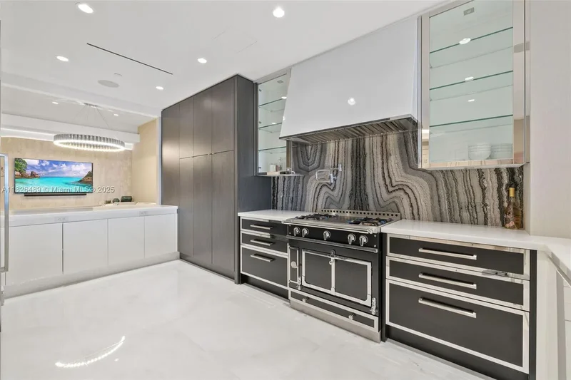 17901 Collins Ave 3003, Golden Beach, Florida, United States. - Photo 13
