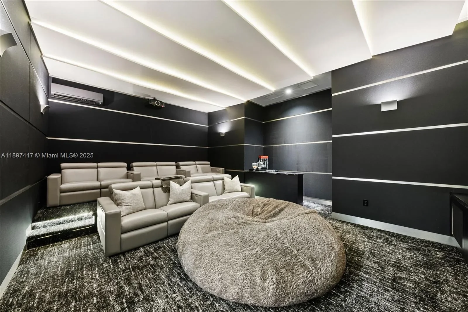 6831 SW 106th St, Coral Gables, Florida, United States. - Photo 20