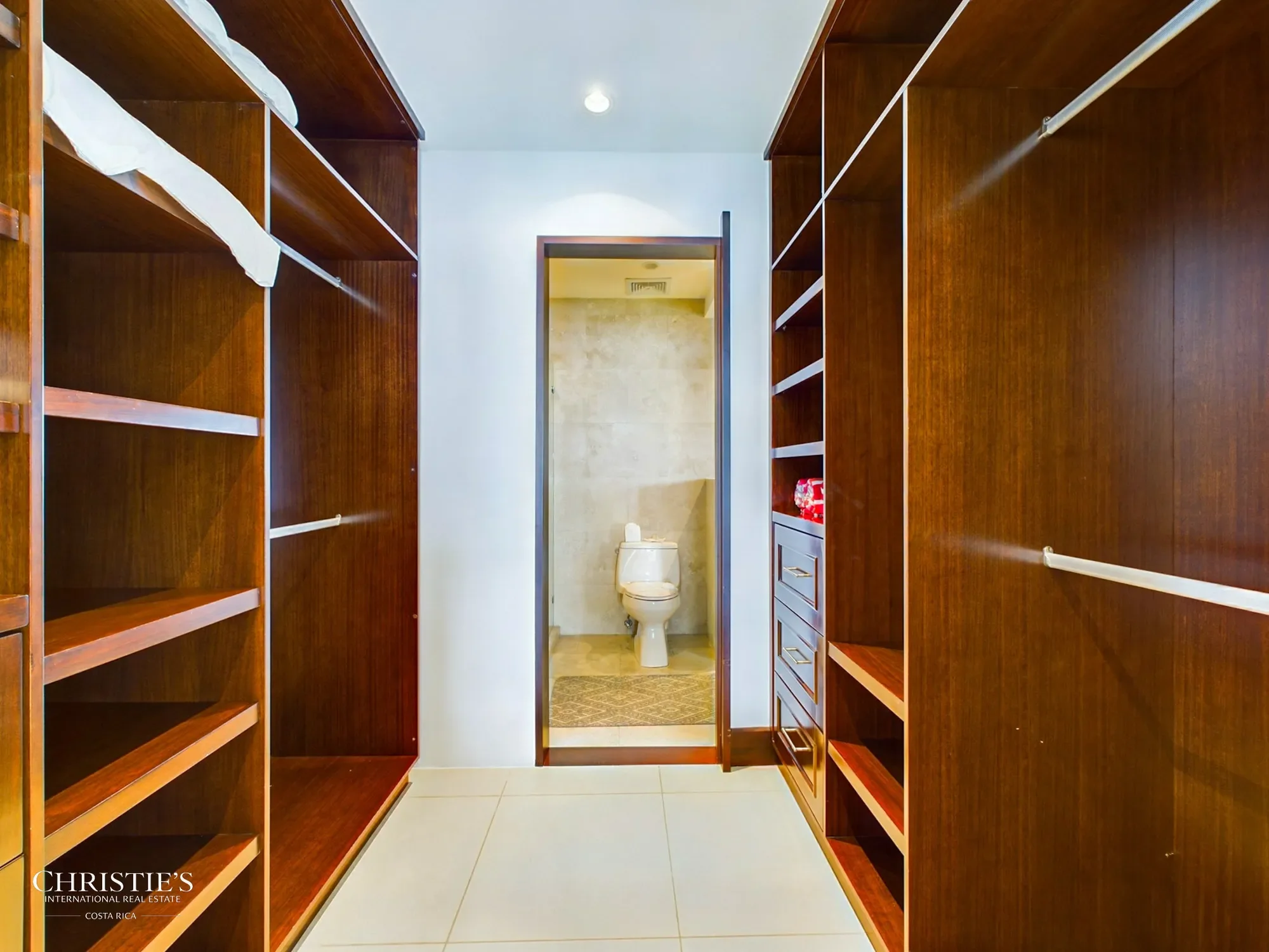 Gallery photo 6