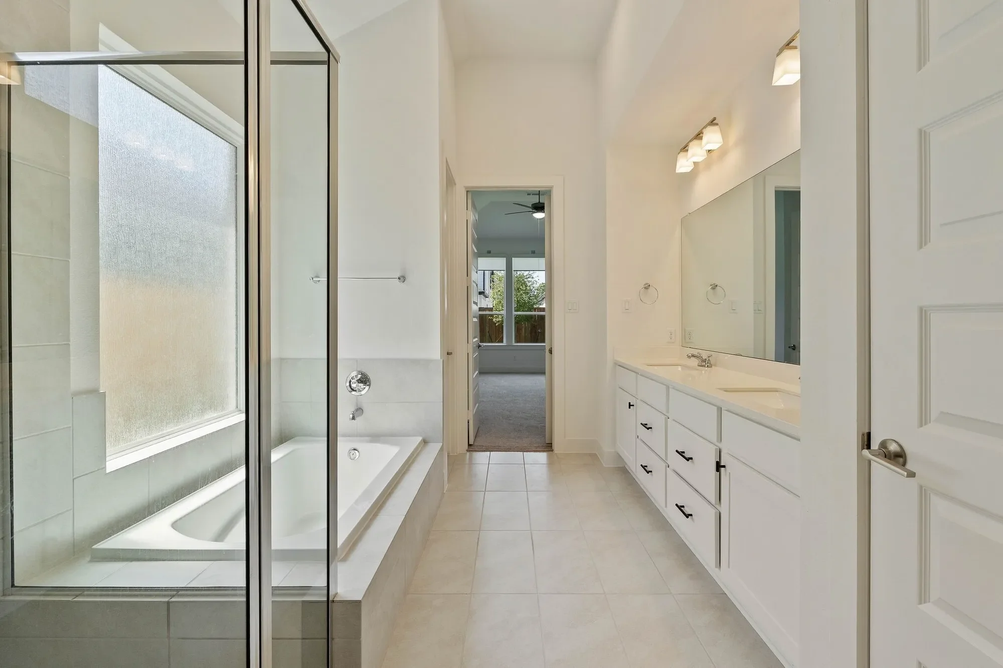 26915 Southwick Valley Lane, The Woodlands, TX 77389, Spring, Texas, United States. - Photo 20