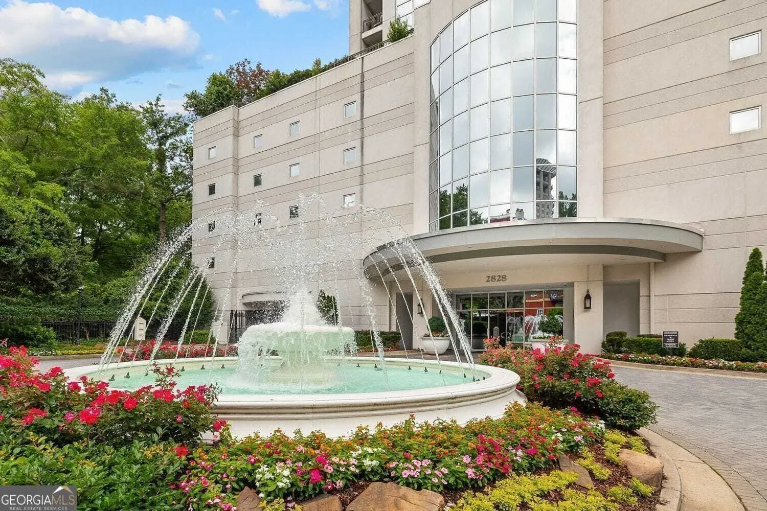 2828 Peachtree Road NW, Atlanta, Georgia, United States. - Photo 51