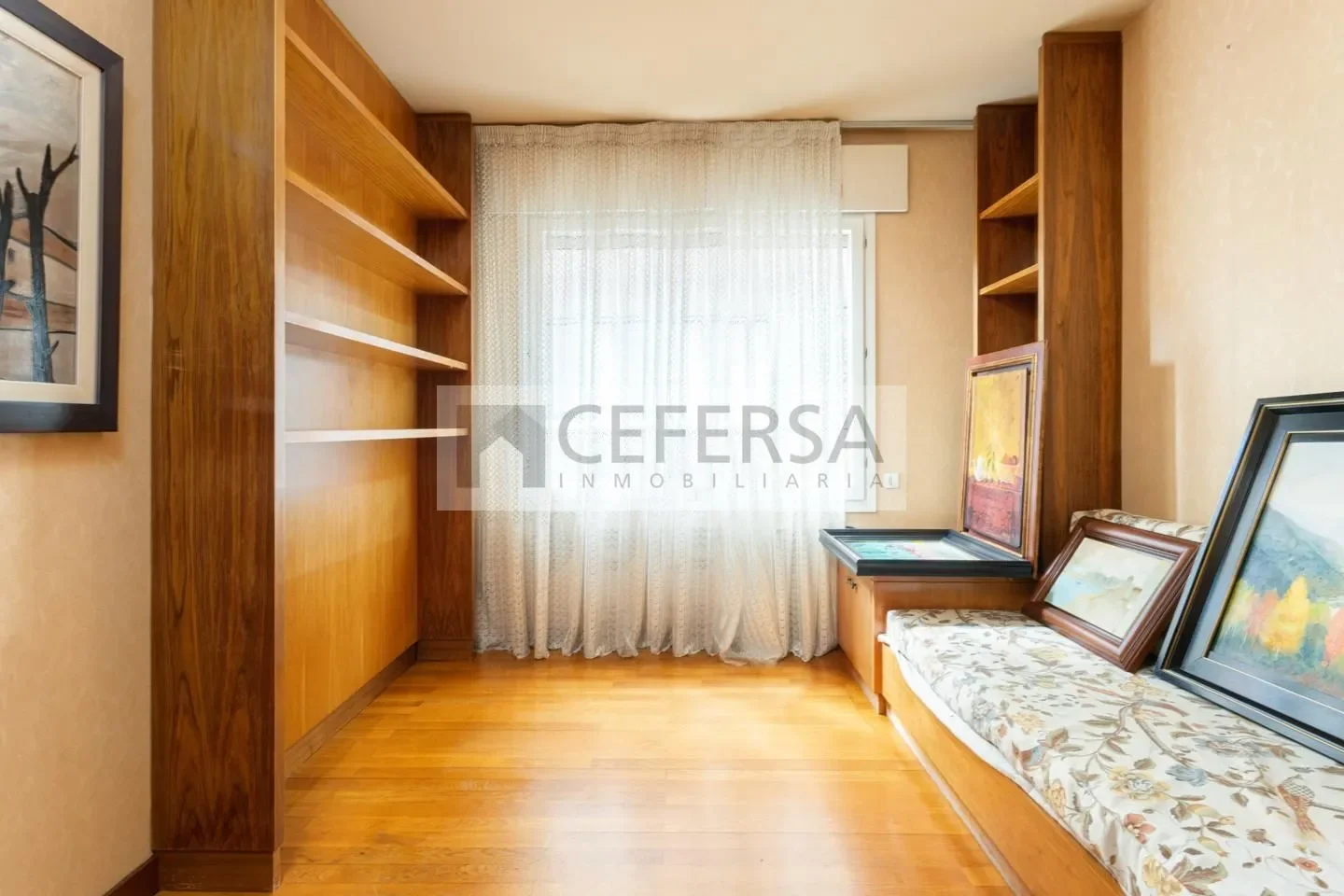 Gallery photo 11