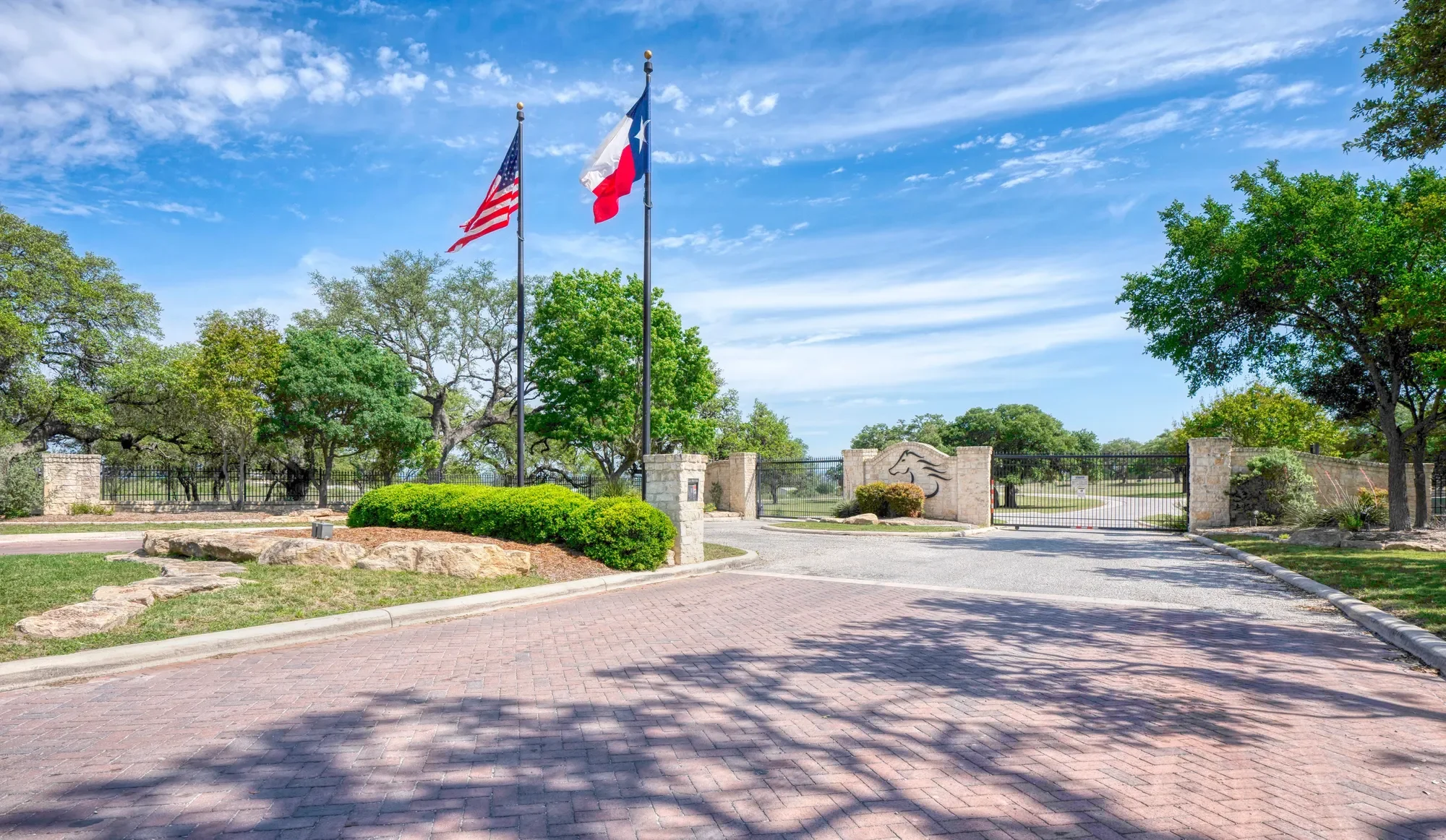 2835 Palomino Springs , Bandera, TX 78003, Bandera, Texas, United States. - Photo 60