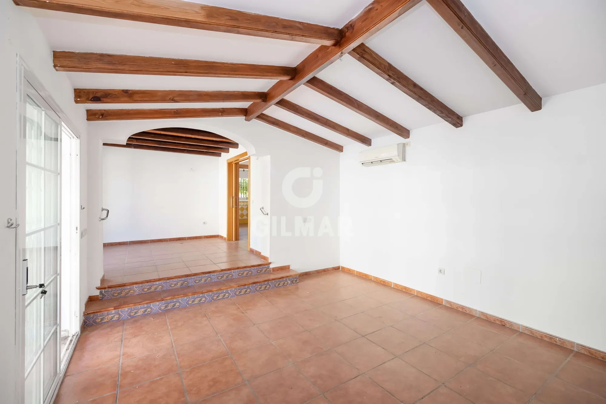 Gallery photo 7