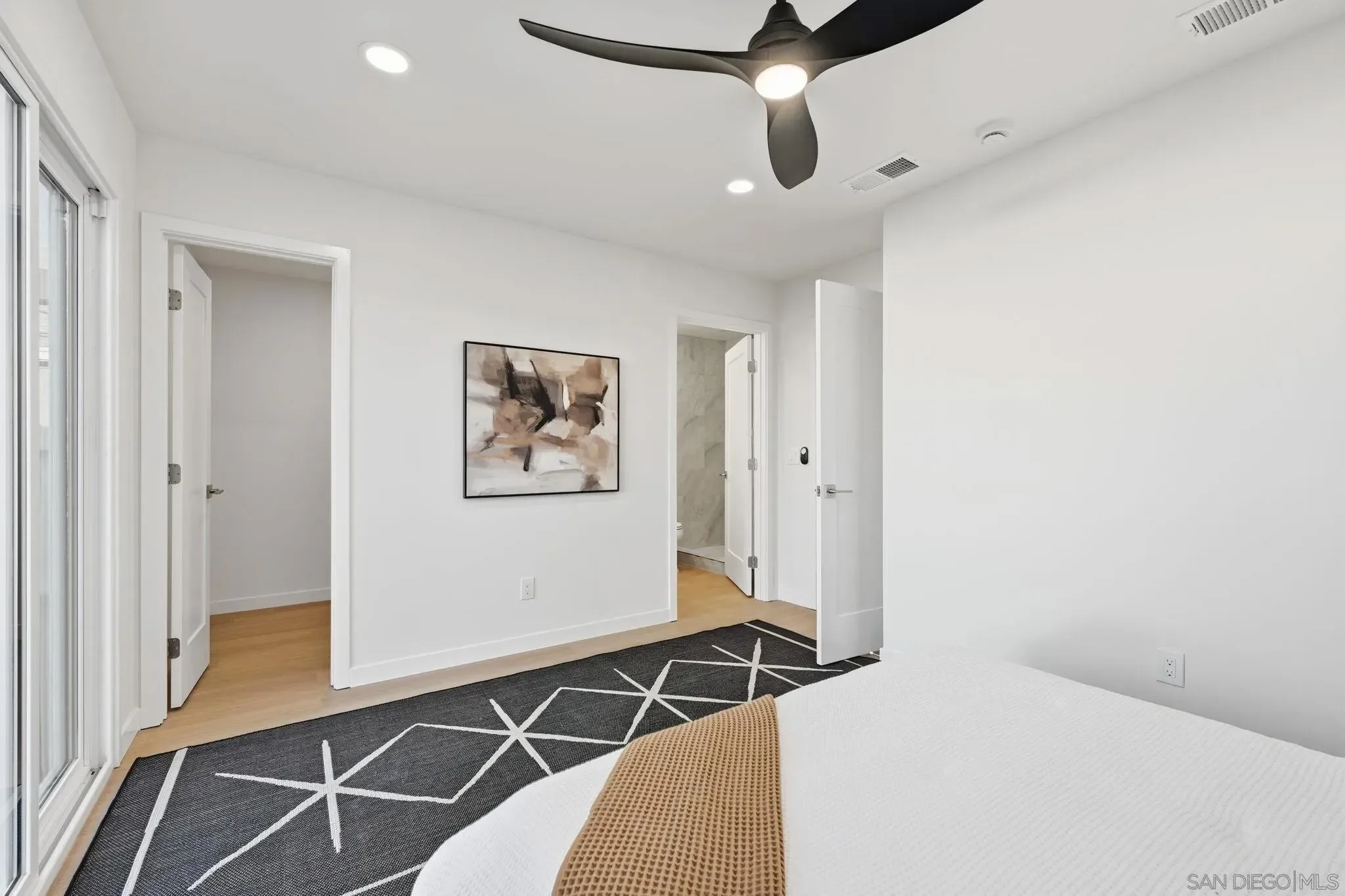 Gallery photo 10