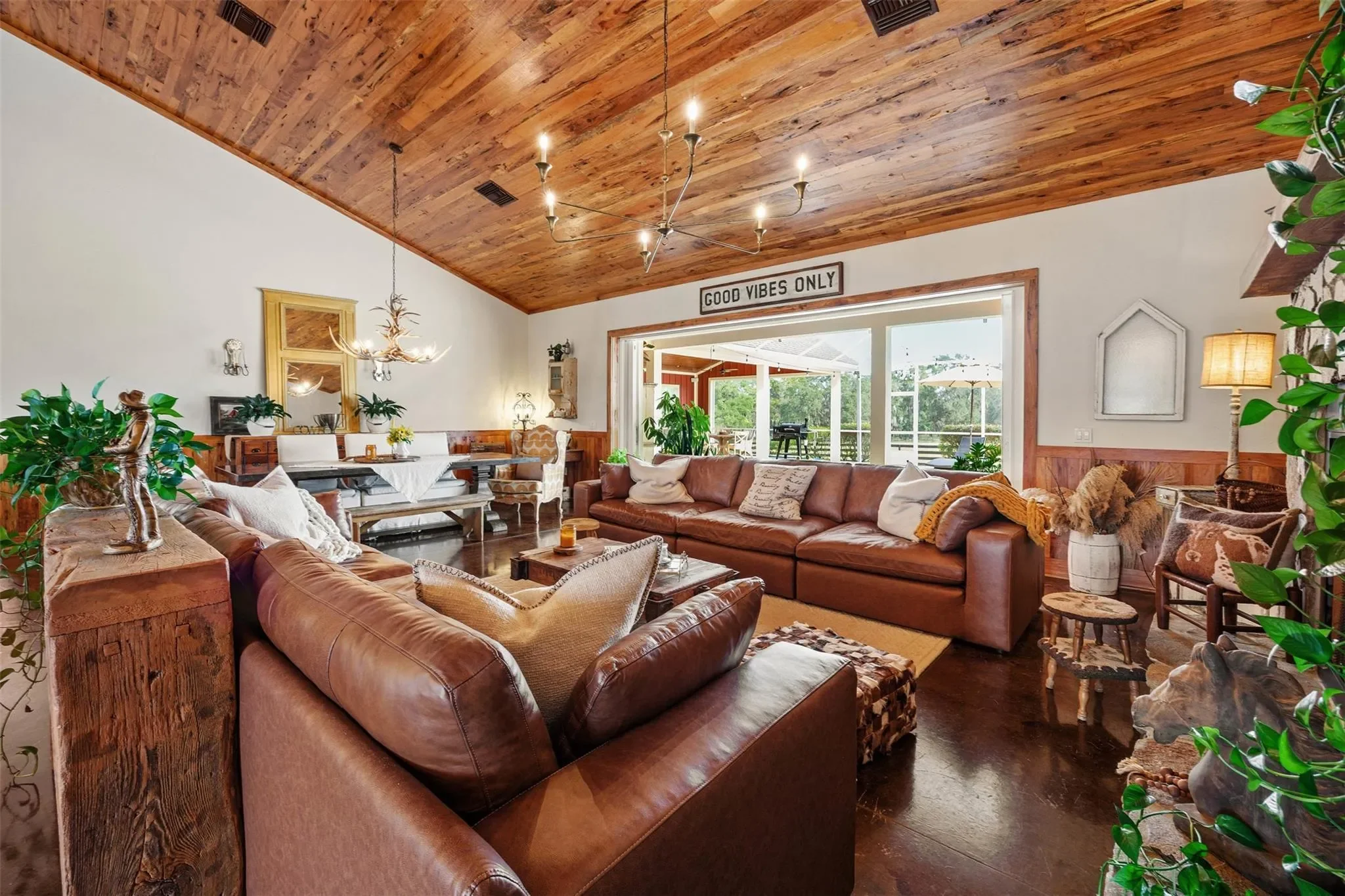 41526 SADDLE RIDGE LANE, The Villages, Florida, United States. - Photo 13