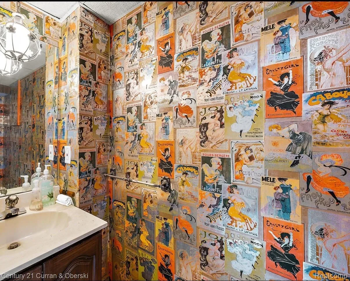 26004 Shirley Lane, Dearborn Heights, MI 48127, Dearborn, Michigan, United States. - Photo 8