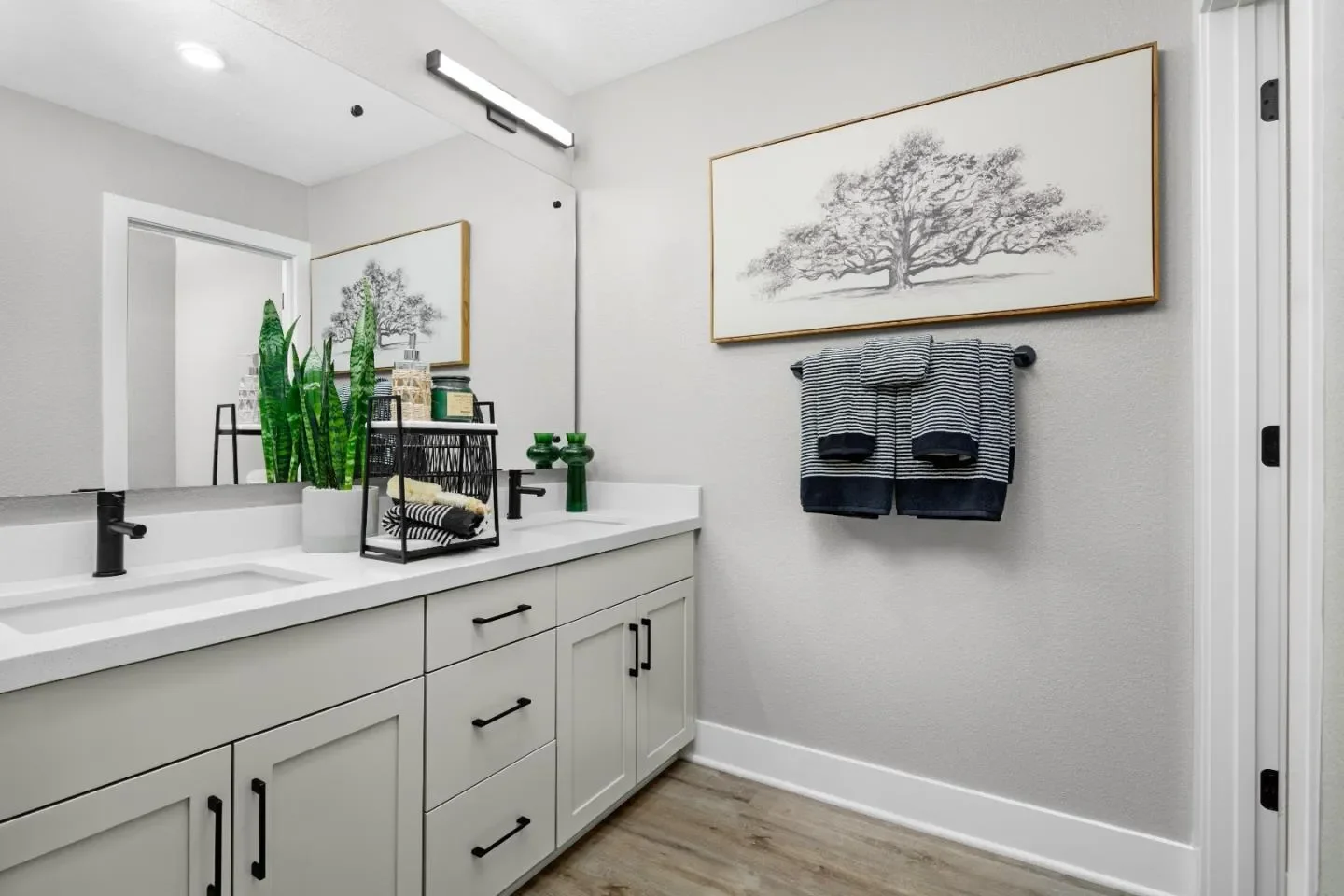17114 Depot Street, Morgan Hill, California, United States. - Photo 10