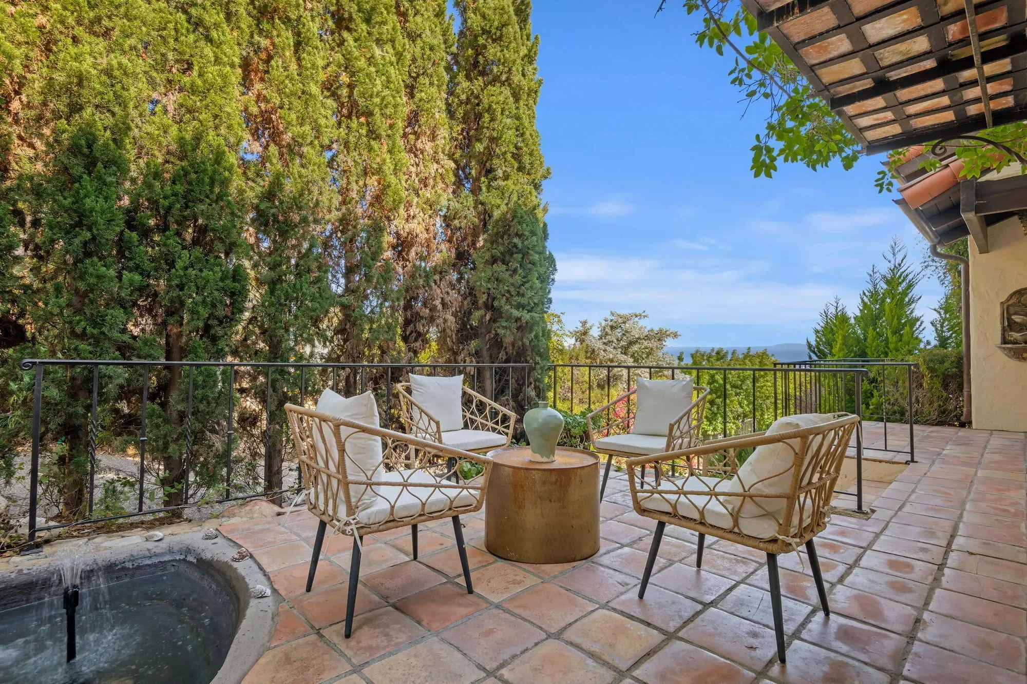1403 Alameda Padre Serra, Santa Barbara, California, United States. - Photo 5