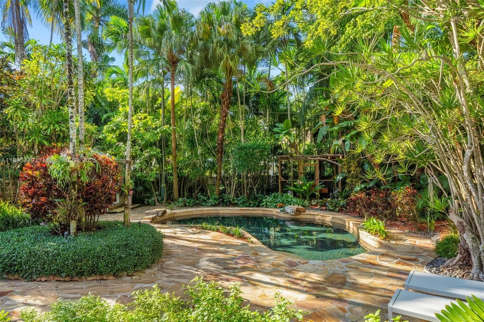3610 Avocado Ave, Miami, Florida, United States. - Photo 3