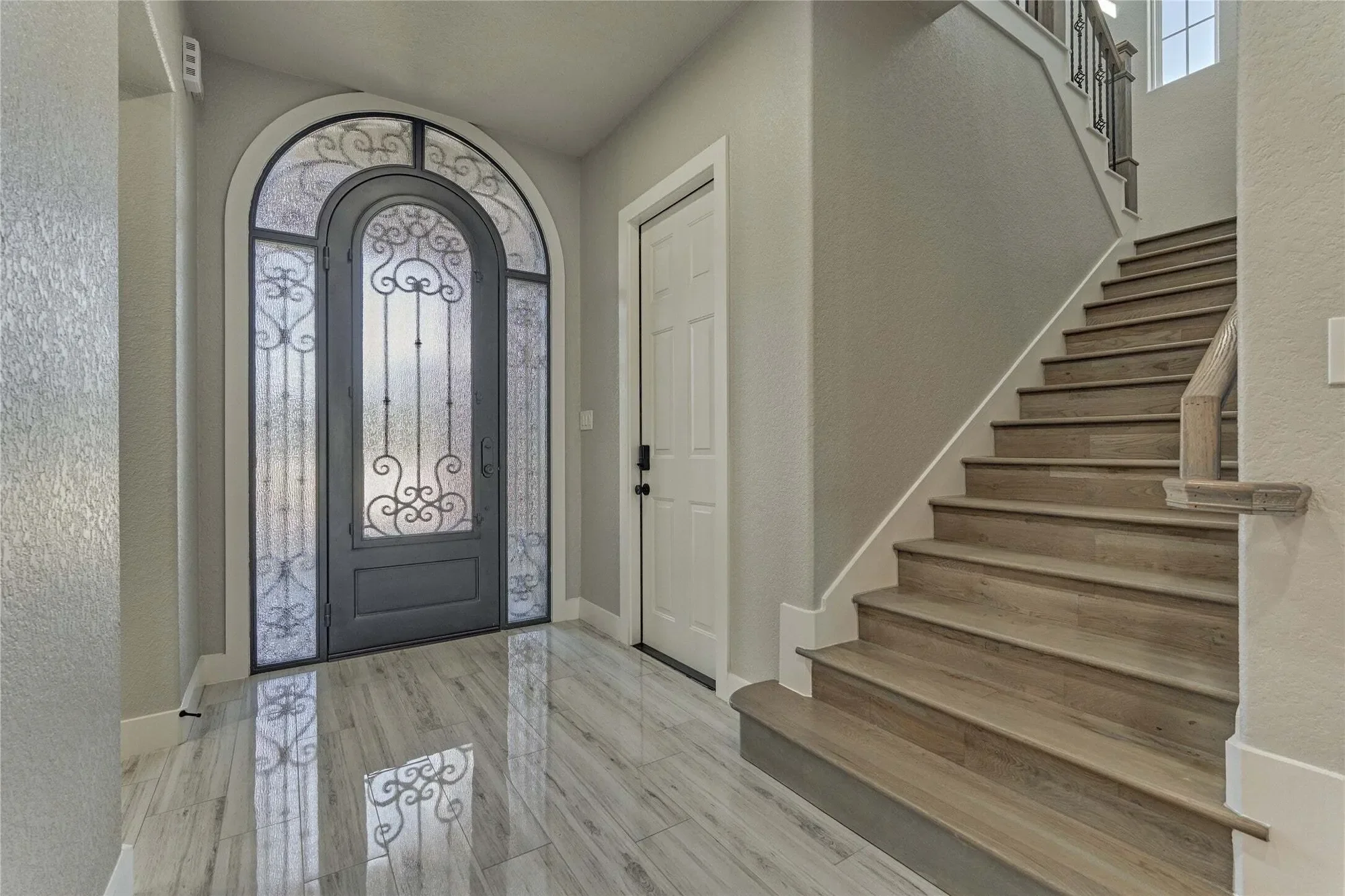 Gallery photo 3