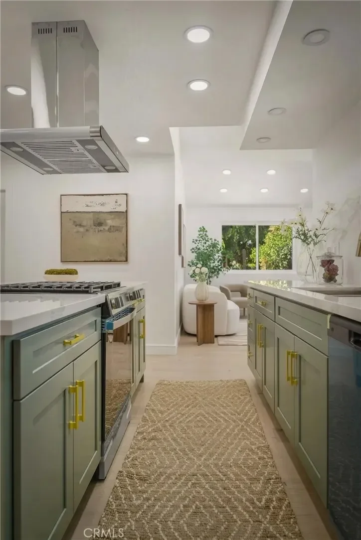 6150 Strickland Avenue, Los Angeles, California, United States. - Photo 16