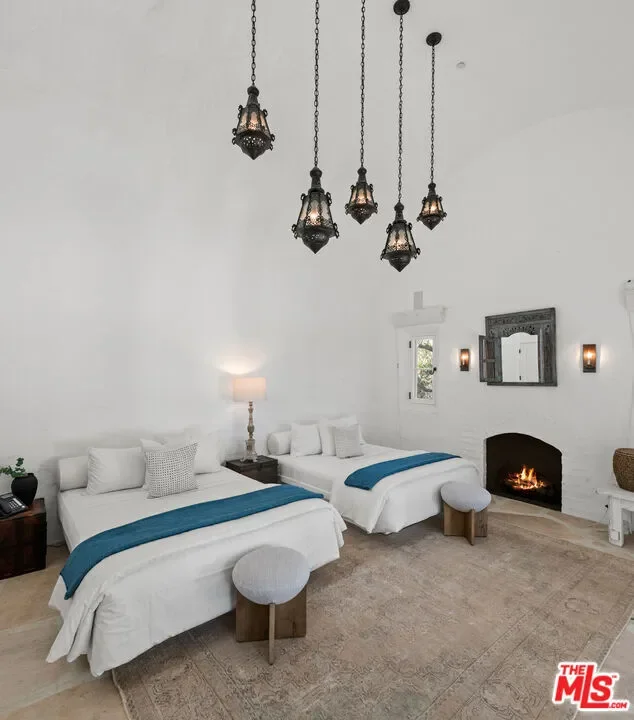27832 Pacific Coast Highway, Malibu, California, United States. - Photo 42