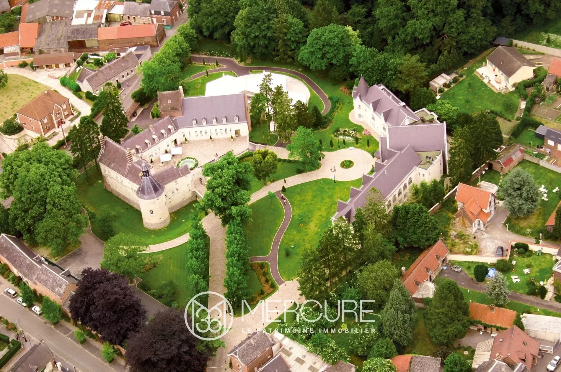 Ligny-en-Cambrésis, Hauts-de-France, France. - Photo 3