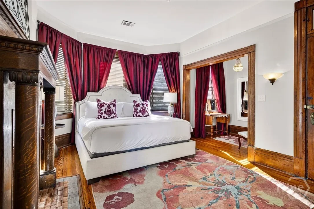 106 E Harris Street, Savannah, Georgia, United States. - Photo 20
