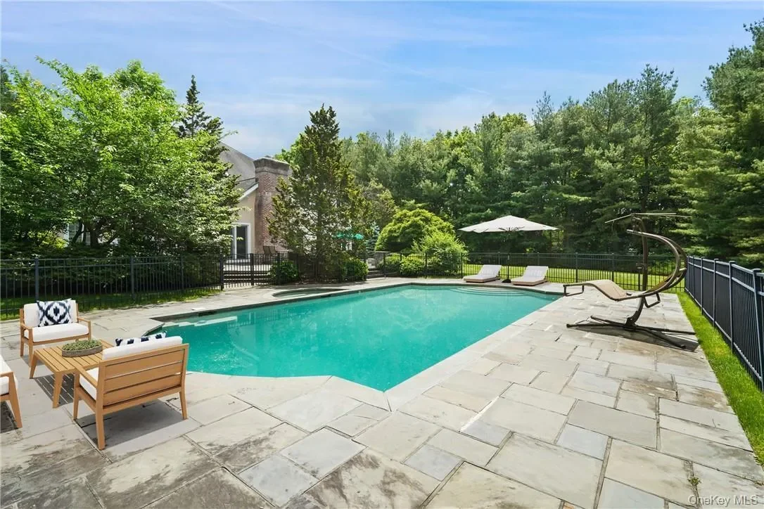 9 Lincoln Woods, Harrison, New York, United States. - Photo 14