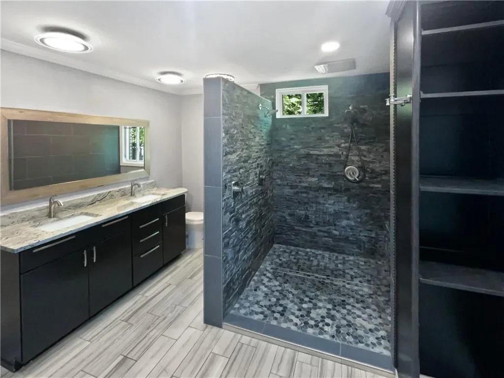 6095 Blackberry Lane, Buford, Georgia, United States. - Photo 24