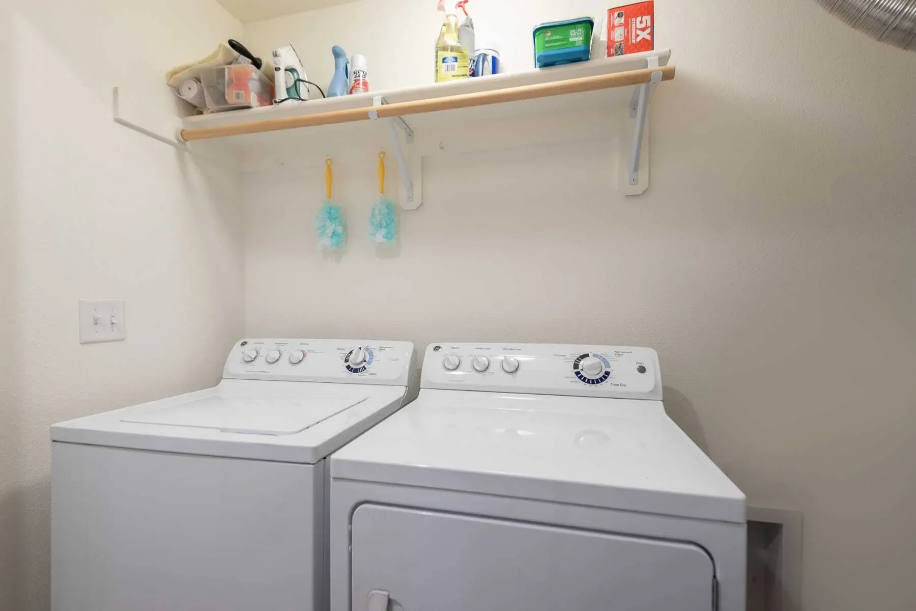 2807 NE Spring Water Place , Bend, OR 97701, Bend, Oregon, United States. - Photo 12