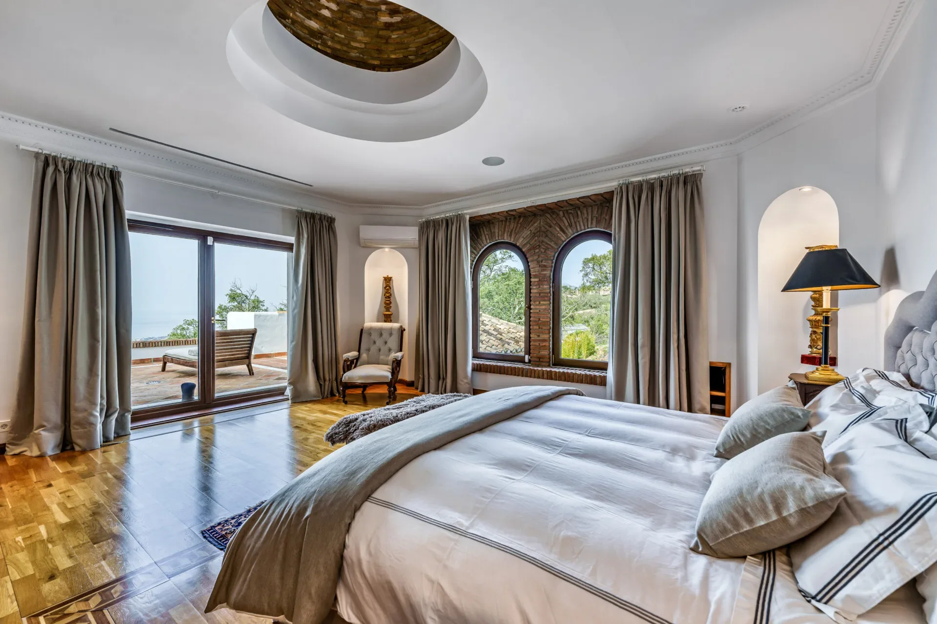 Elviria-Cabopino, Marbella, Spain. - Photo 2