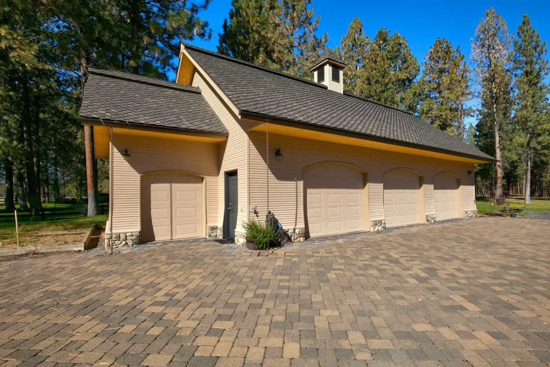 15275 Windigo Trail , Sisters, OR 97759, Sisters, Oregon, United States. - Photo 34