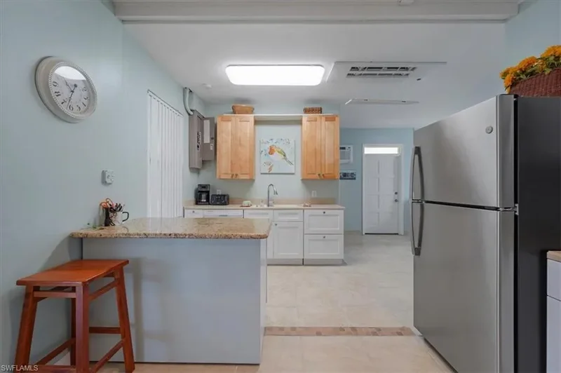 105 Mound RD, Fort Myers Beach, Florida, United States. - Photo 13