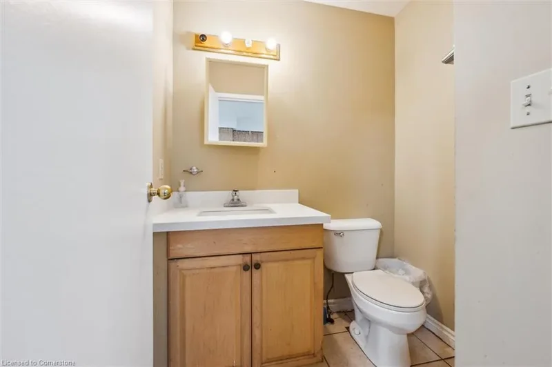 155 University Avenue E, Waterloo, Ontario, Canada. - Photo 22