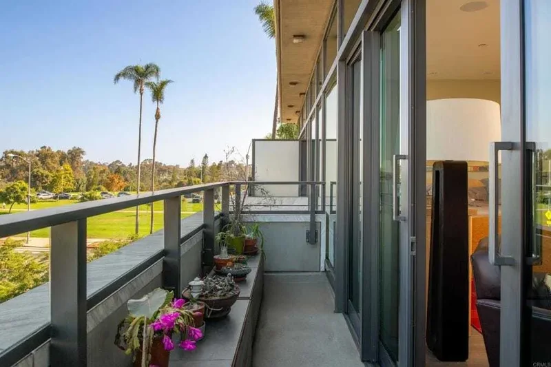 589 Palm Street, San Diego, CA, 92103, USA, San Diego, California, United States. - Photo 9
