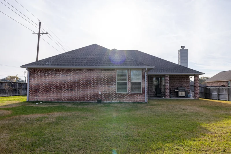 26 Briarwood Lane, Bellville, TX 77418, Bellville, Texas, United States. - Photo 22