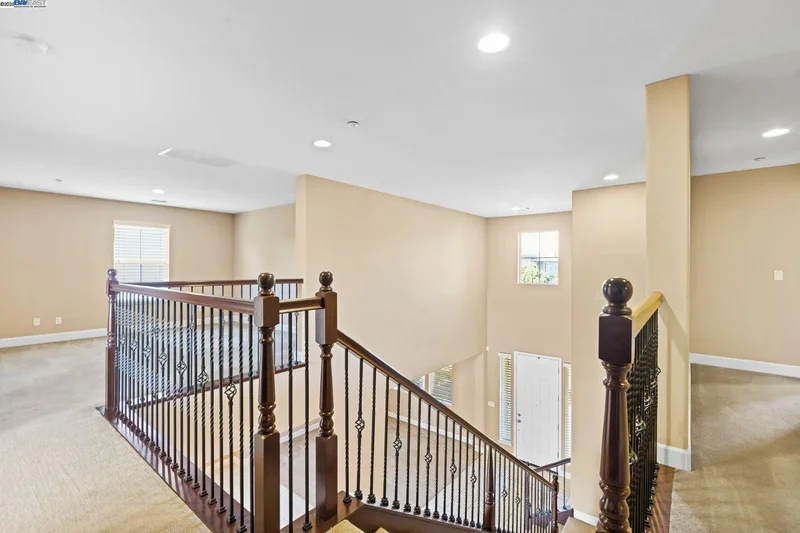 Single Family Residence in Brentwood