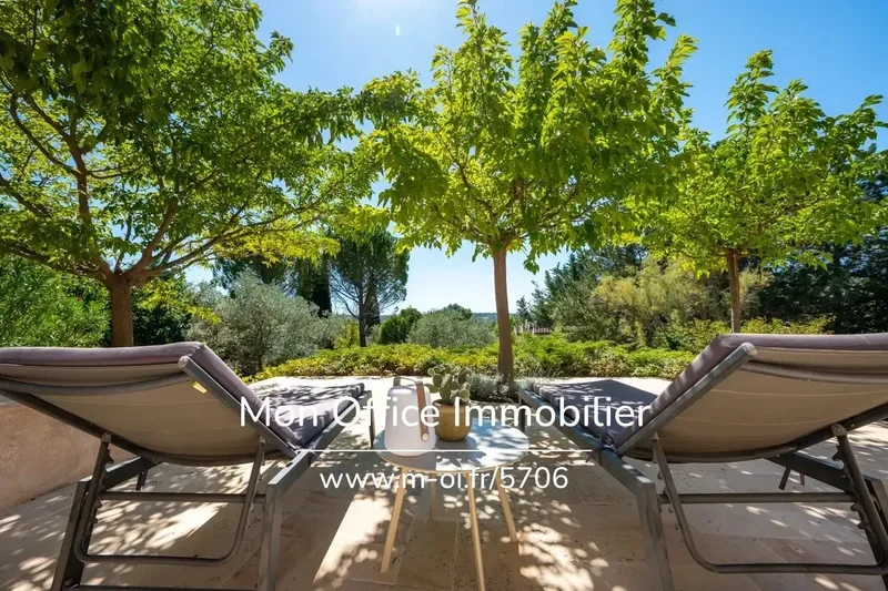 Aix-en-Provence, Provence-Alpes-Côte d'Azur, France. - Photo 8