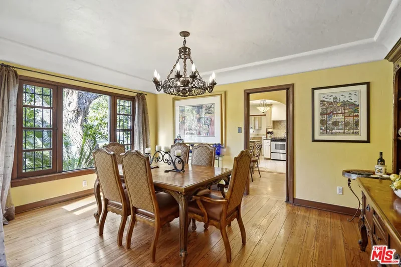 1148 Cordova Avenue, Glendale, California, United States. - Photo 28