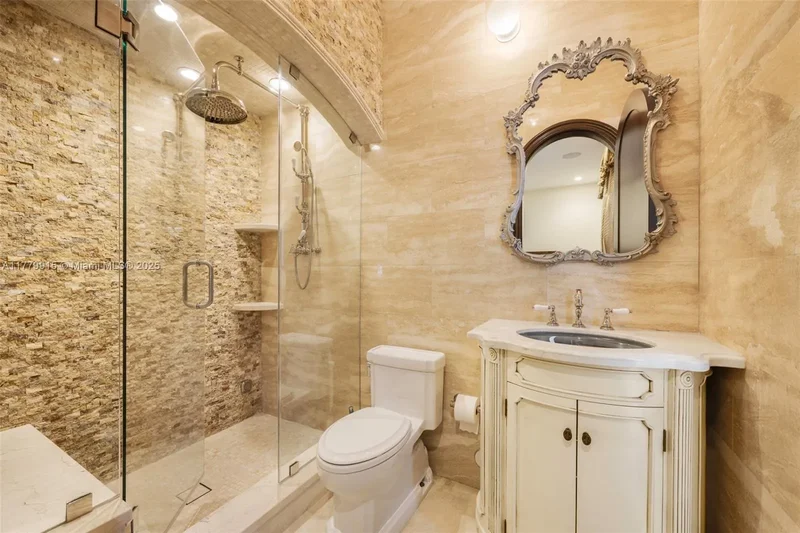 6016 Leonardo St, Coral Gables, Florida, United States. - Photo 26