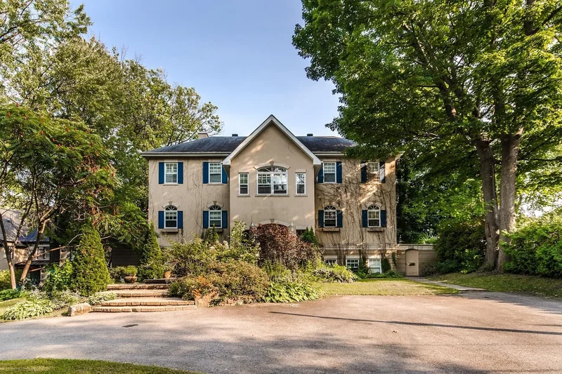 303 Ch. du Tour, Sainte-Dorothée, QC H7L1H3, Laval, Quebec, Canada. - Photo 13