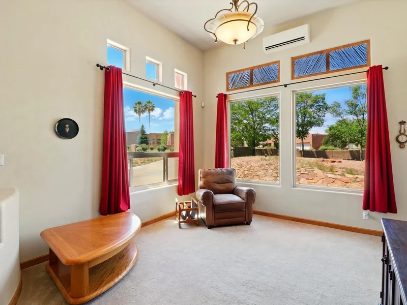 97 E Chili Line Road, Santa Fe, NM 87508, Santa Fe, New Mexico, United States. - Photo 11