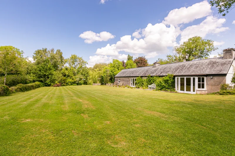 The Lake House Cameron Island , Coolbawn, TA E45 V213, Nenagh, County Tipperary, Ireland. - Photo 1