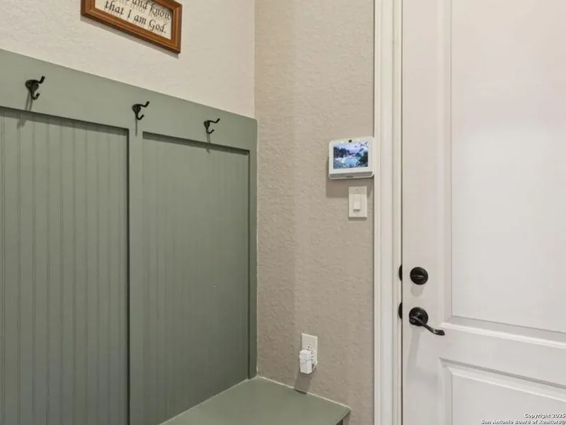 1147 Sapling Spring, New Braunfels, TX 78132, New Braunfels, Texas, United States. - Photo 24