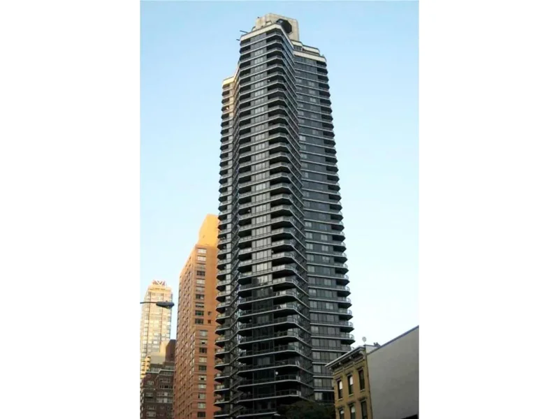 The Savoy, 200 E 61ST ST, New York, New York, United States. - Photo 5