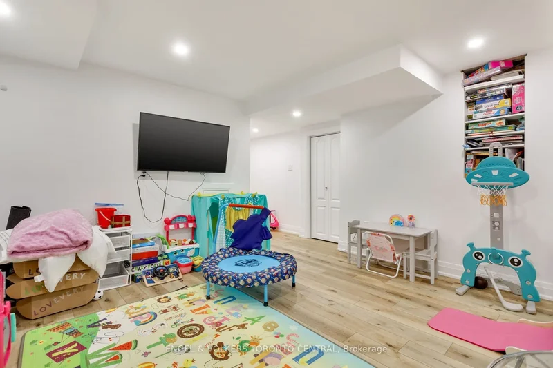 41 Gianmarco Way, Vaughan, Ontario, Canada. - Photo 33