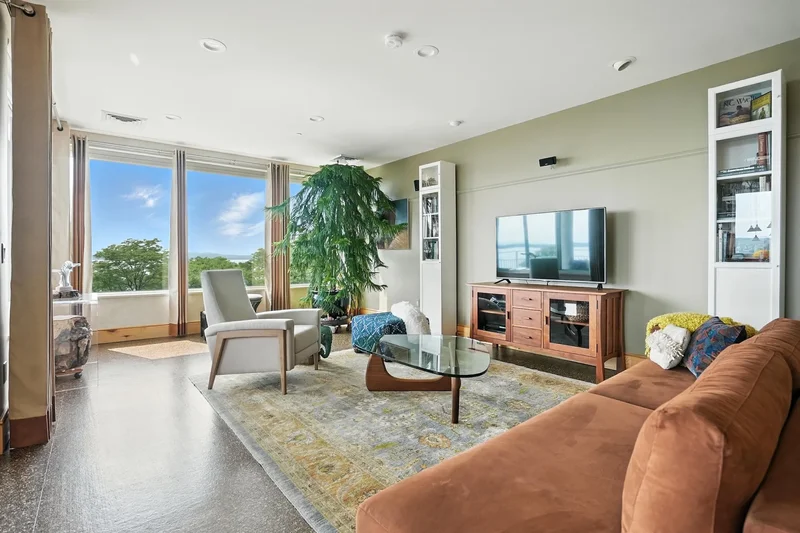 35 Cherry Street Unit 404, Burlington, VT 05401, Burlington, Vermont, United States. - Photo 11